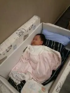 芬蘭嬰兒床