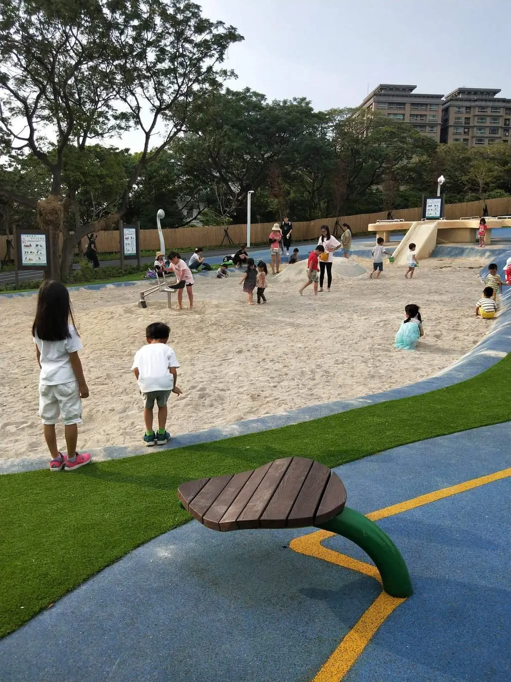 親子遊 特色公園篇 - 【親子遊 特色公園篇】 中和員山公園 6000萬打造五星級 - 圖 12