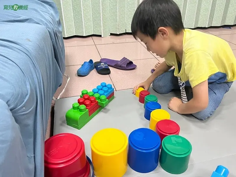 幼兒美語工具體驗心得 - 迪士尼美語世界 幼兒美語工具體驗心得 - 圖 6