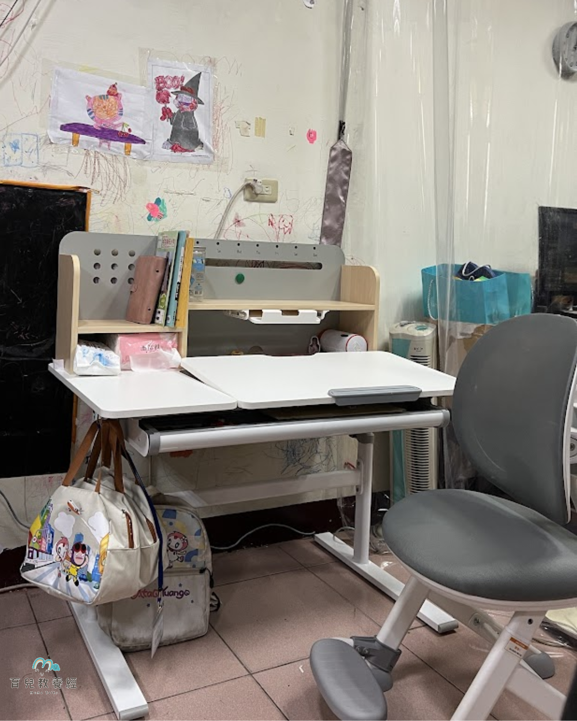 e-home 兒童成長桌椅組裝完整